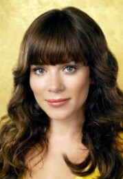 Anna Friel