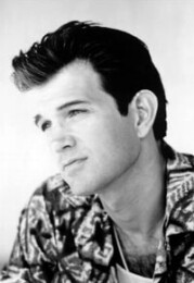 Chris Isaak