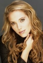 Elizabeth Berkley