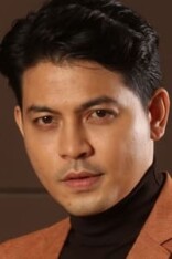 Izzue Islam