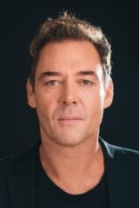 Marton Csokas