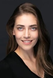 Öznur Serçeler