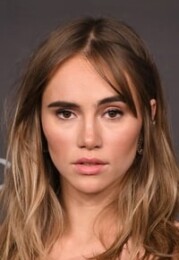 Suki Waterhouse