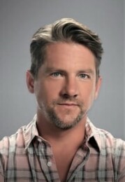 Zachary Knighton